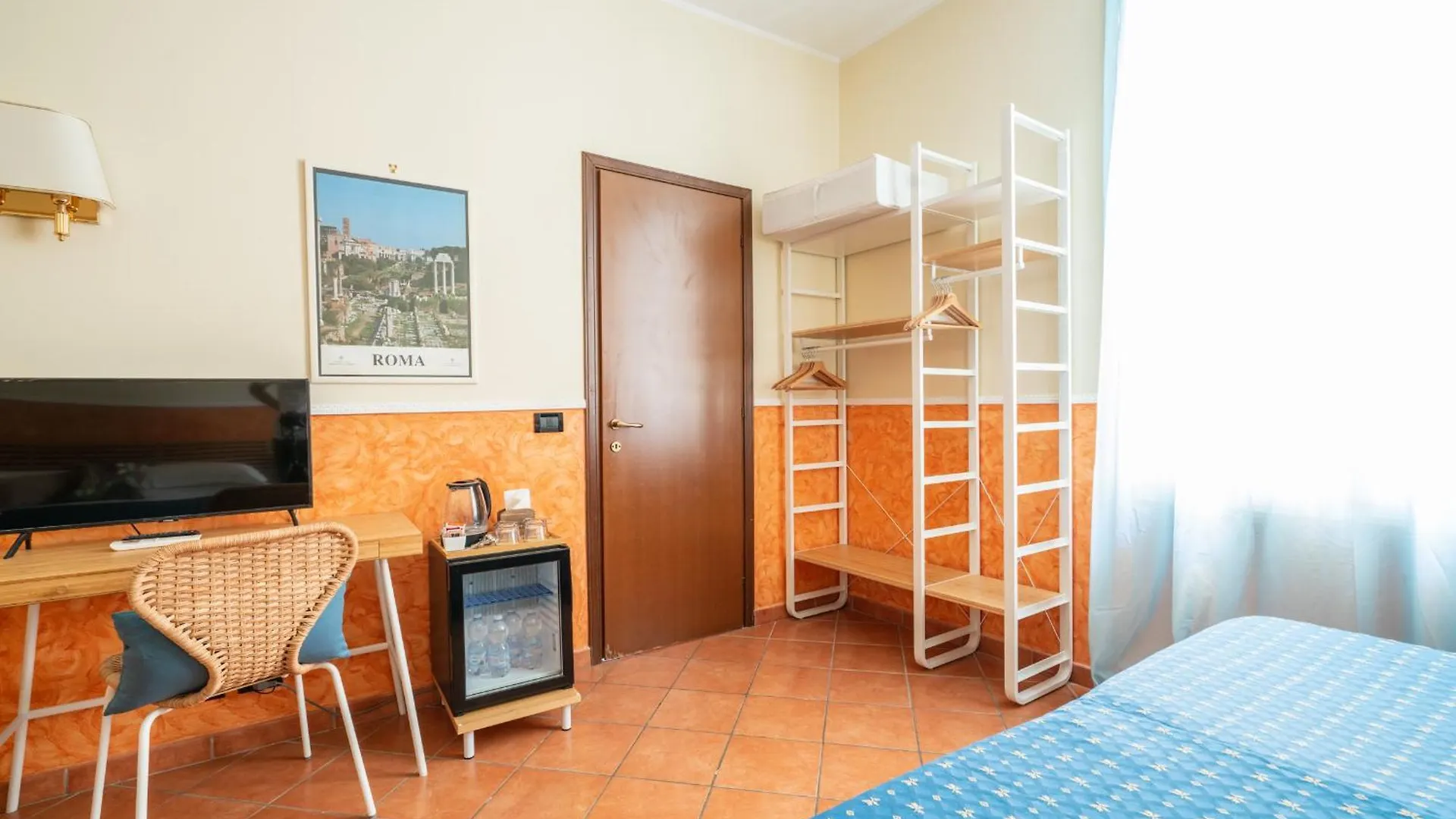 **  רומא Hotel Ascot איטליה
