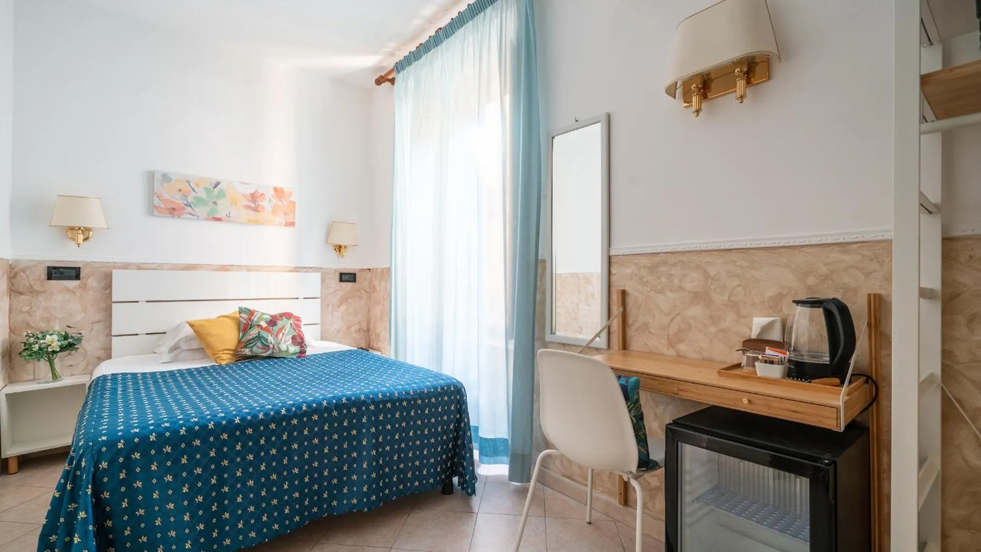 רומא Hotel Ascot 2*,  איטליה