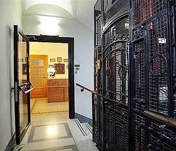 **  Hotel Ascot Rome Italy